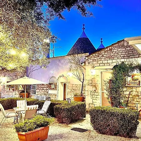 فندق مبيت وإفطار Mirella Charming ألبيروبيللو