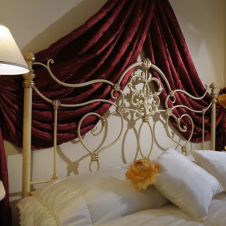 Mirella Charming 4* Alberobello