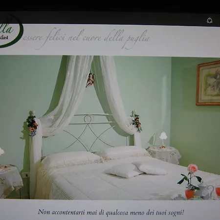 ベッド・アンド・ブレックファスト Mirella Charming 4*