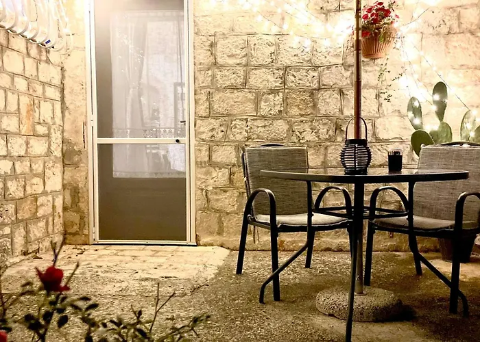 Bed & Breakfast Mirella Charming